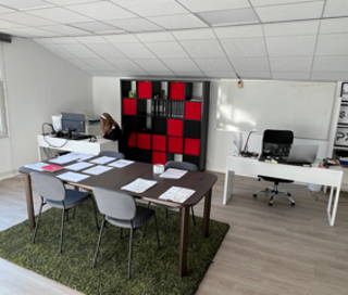 Bureau privé 45 m² 8 postes Coworking Avenue de Saint-Antoine Marseille 13015 - photo 1